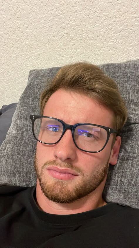 files/MAN2.jpg